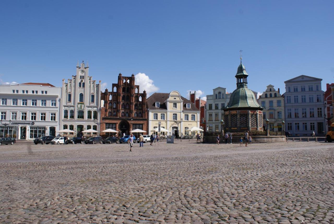 Altstadtloft Im Herzen Wismars - Abc303 By AbcWißmar Esterno foto